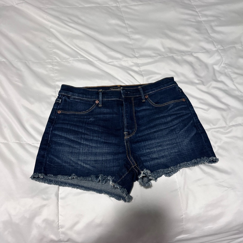 Abercrombie women’s shorts